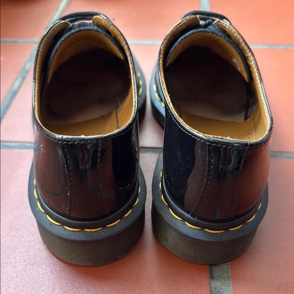 Dr. Martens Shiny Black Women’s 9 Three Eye Oxfords - Picture 3 of 8